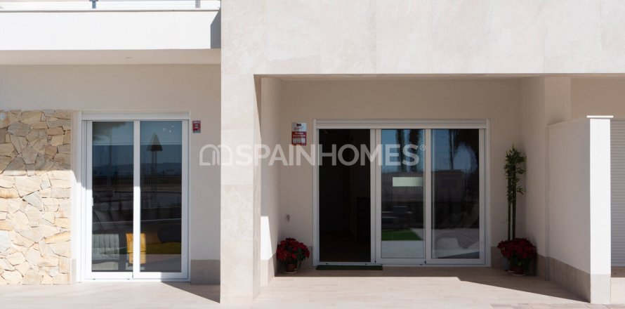 Apartment Guardamar del Segura, Alicante, Spain 2 bedrooms, 77 sq.m. No. 62838