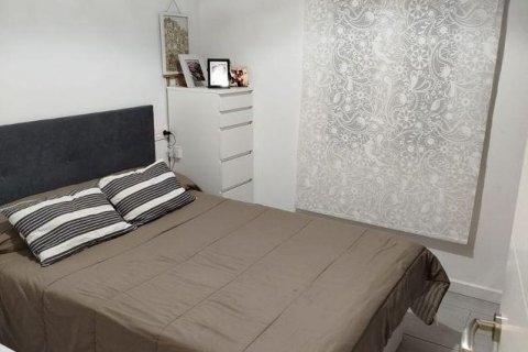 Land plot for sale Alicante, Spain 2 bedrooms, 90 sq.m. No. 109422 - photo 11