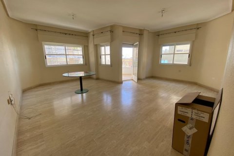 Apartment for sale Torrevieja, Alicante, Spain 1 bedroom, 142 sq.m. No. 109423 - photo 5