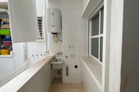 Apartment for sale Torrevieja, Alicante, Spain 1 bedroom, 142 sq.m. No. 109423 - photo 7