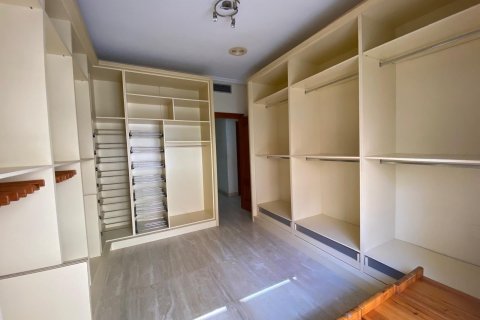 Apartment for sale Torrevieja, Alicante, Spain 1 bedroom, 142 sq.m. No. 109423 - photo 9