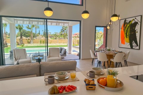 Huvila myytävänä Cuevas del Almanzora, Almeria, Espanja, 3 makuuhuonetta, 136 m2 No. 114829 - kuva 5