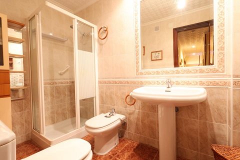 Apartment for sale Torrevieja, Alicante, Spain 3 bedrooms, 89 sq.m. No. 114840 - photo 18