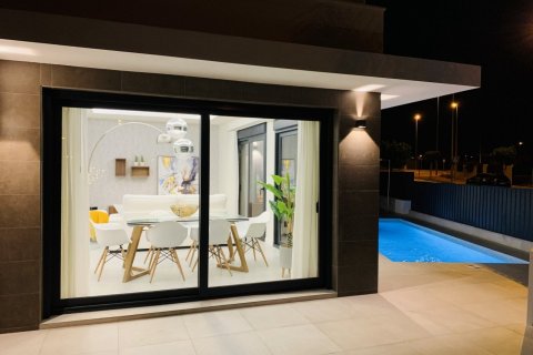 Villa for sale Daya Nueva, Alicante, Spain 3 bedrooms, 128 sq.m. No. 114711 - photo 10
