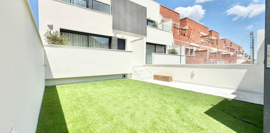 Kaupunkipientalo Cox, Alicante, Espanja 2 makuuhuonetta, 81 m2 No. 114699