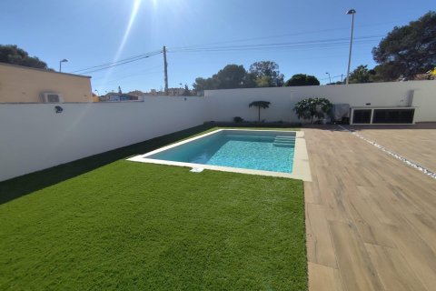 Villa zum Verkauf Los Balcones, Alicante, Spanien 3 Schlafzimmer, 130 m2 Nr. 115706 - Foto 30