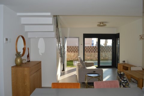 Villa zum Verkauf Pilar de la Horadada, Alicante, Spanien 3 Schlafzimmer, 108 m2 Nr. 115835 - Foto 18