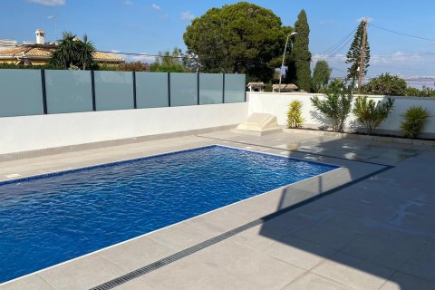 Villa zum Verkauf Los Balcones, Alicante, Spanien 3 Schlafzimmer, 178 m2 Nr. 115702 - Foto 19