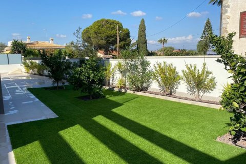Villa zum Verkauf Los Balcones, Alicante, Spanien 3 Schlafzimmer, 178 m2 Nr. 115702 - Foto 15