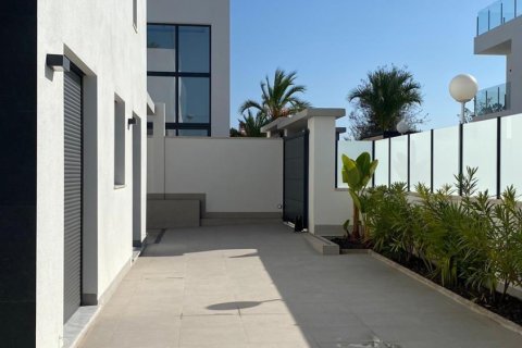 Villa zum Verkauf Los Balcones, Alicante, Spanien 3 Schlafzimmer, 178 m2 Nr. 115702 - Foto 16