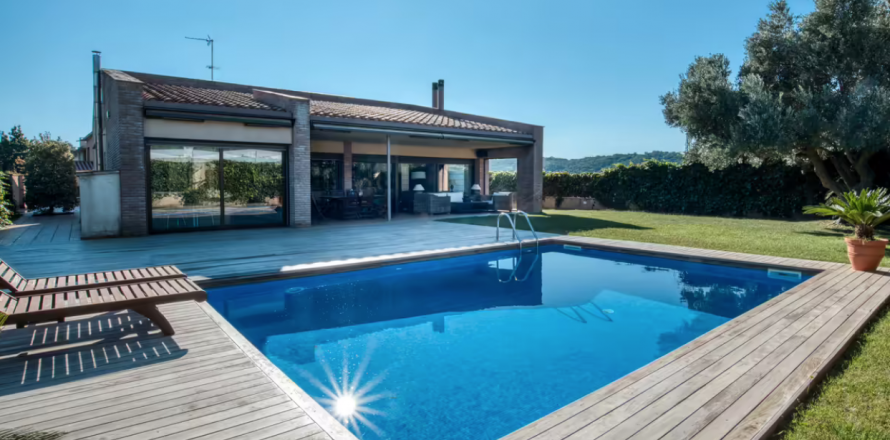 Hus Sant Feliu de Guixols, Girona, Spanien 4 sovrum, 380 kvm. Nr. 35609