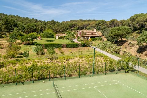 Сasa en venta Sant Feliu de Guíxols, Gerona, España 6 dormitorios, 320 m2 No. 48074 - foto 6
