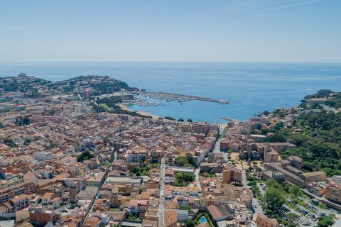 Сasa en venta Sant Feliu de Guíxols, Gerona, España 6 dormitorios, 320 m2 No. 48074 - foto 8