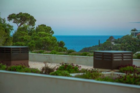 Hus till salu Tossa de Mar, Girona, Spanien 6 sovrum, 476 kvm. Nr. 22435 - foto 18