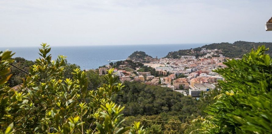 House Tossa de Mar, Girona, Spain 4 bedrooms, 242 sq.m. No. 22434
