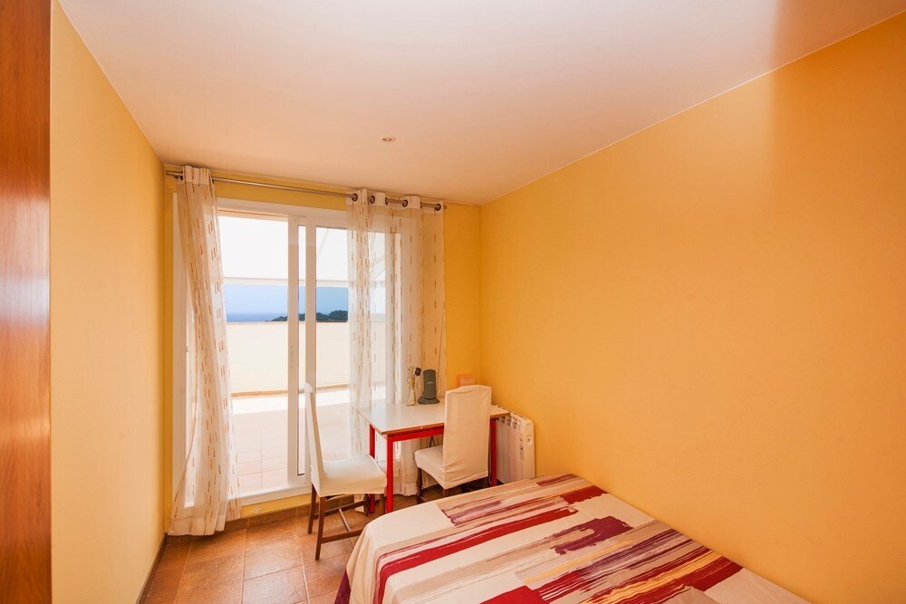 Dom w Tossa de Mar, Girona, Hiszpania 4 sypialnie, 242 mkw. nr 22434