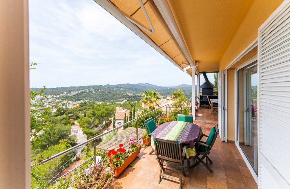 Dom w Tossa de Mar, Girona, Hiszpania 4 sypialnie, 242 mkw. nr 22434