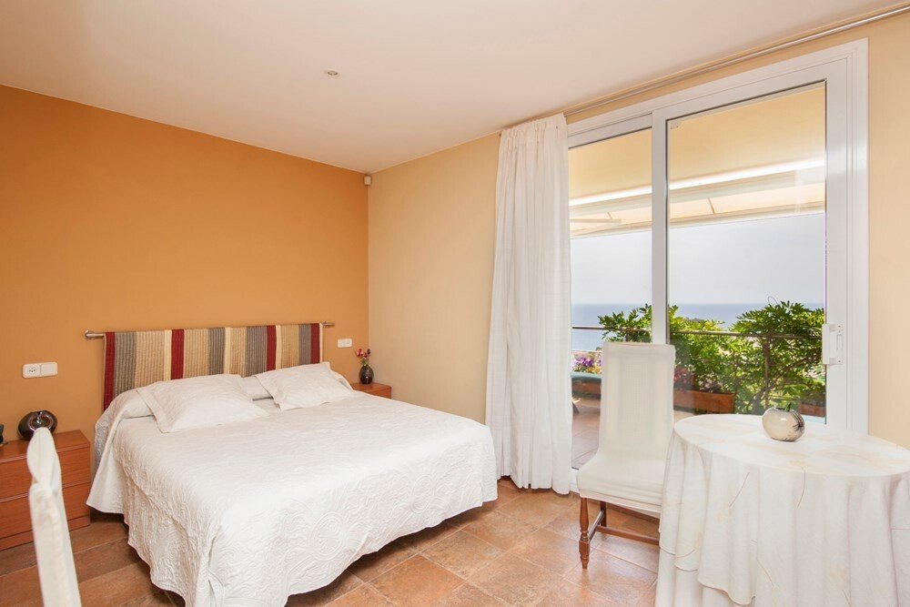 Dom w Tossa de Mar, Girona, Hiszpania 4 sypialnie, 242 mkw. nr 22434