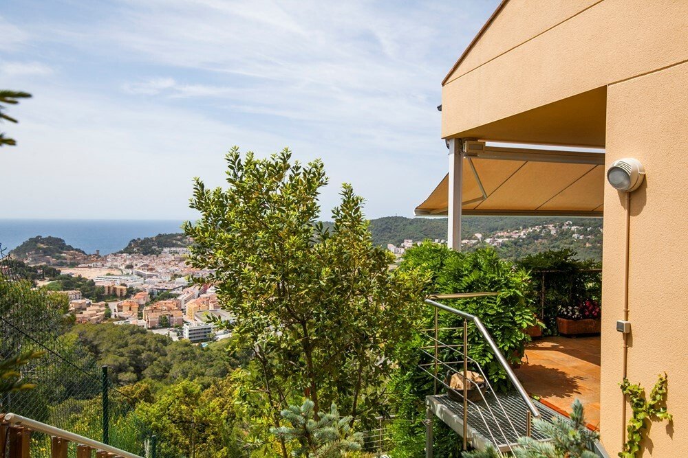 Dom w Tossa de Mar, Girona, Hiszpania 4 sypialnie, 242 mkw. nr 22434