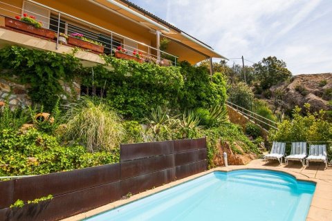 House for sale Tossa de Mar, Girona, Spain 4 bedrooms, 242 sq.m. No. 22434 - photo 25