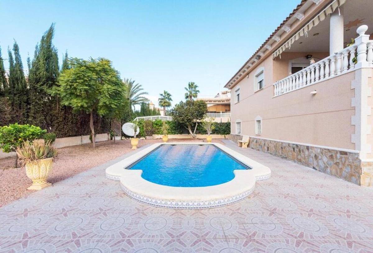 Villa à La Murada, Alicante, Espagne 4 chambres, 210 m2 No. 101861