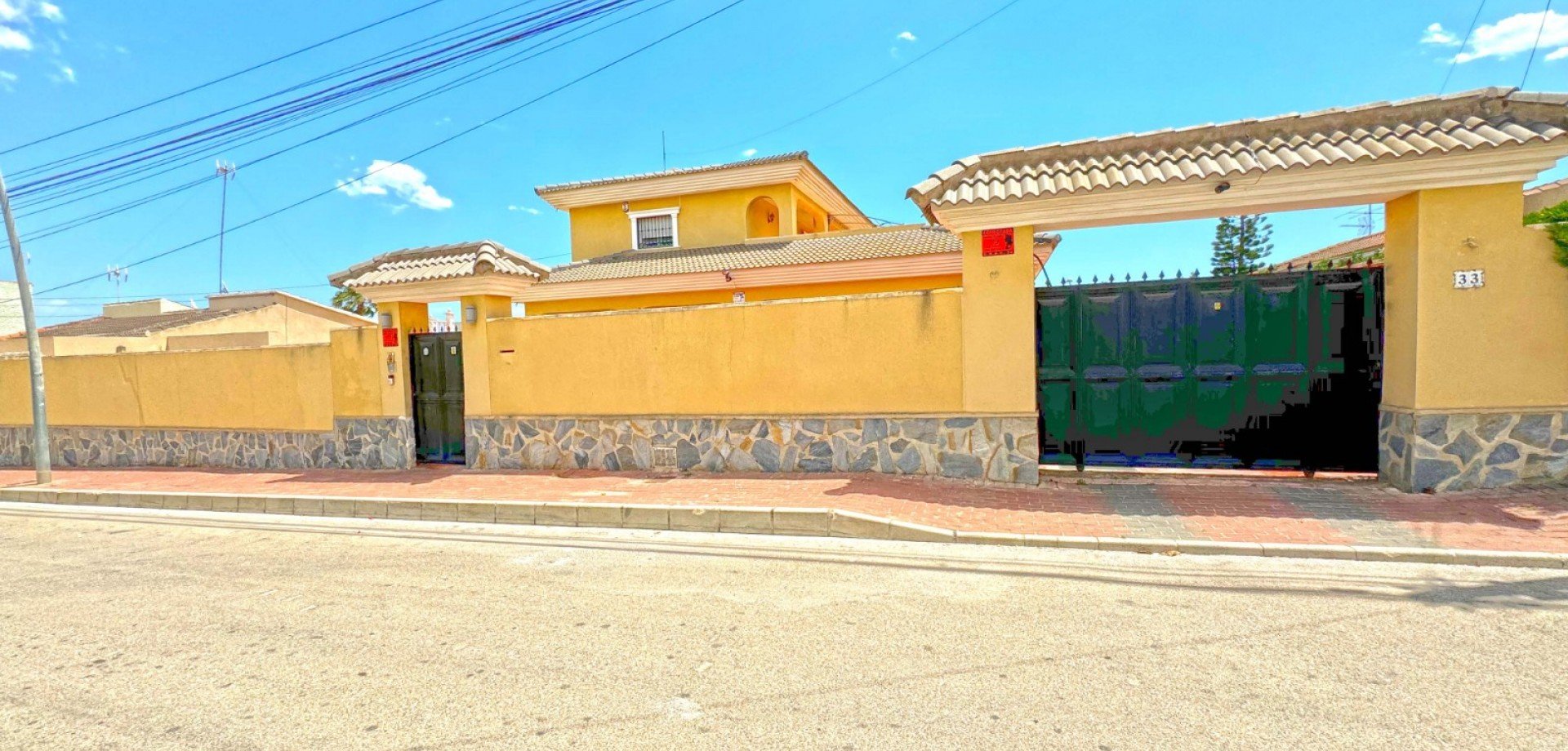 Willa w Torrevieja, Alicante, Hiszpania 6 sypialni, 340 mkw. nr 115149