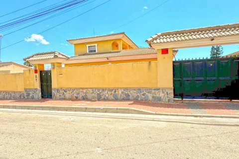 Villa for sale Torrevieja, Alicante, Spain 6 bedrooms, 340 sq.m. No. 115149 - photo 3