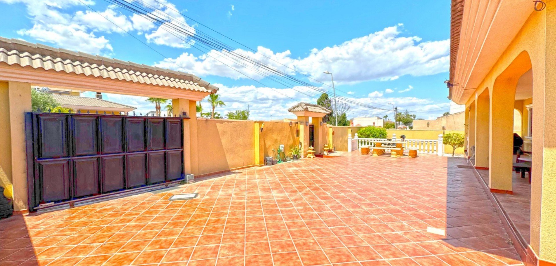Willa w Torrevieja, Alicante, Hiszpania 6 sypialni, 340 mkw. nr 115149