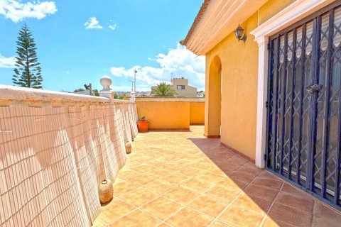 Villa for sale Torrevieja, Alicante, Spain 6 bedrooms, 340 sq.m. No. 115149 - photo 10