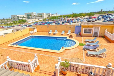 Villa for sale Torrevieja, Alicante, Spain 6 bedrooms, 340 sq.m. No. 115149 - photo 16