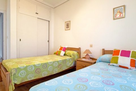 Villa for sale Torrevieja, Alicante, Spain 4 bedrooms, 190 sq.m. No. 115152 - photo 25