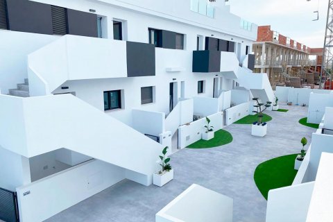 Villa à vendre Torrevieja, Alicante, Espagne, 2 chambres, 75 m2 No. 81352 - photo 30