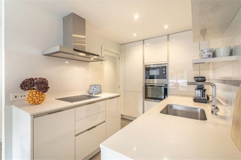 Apartment for sale La Quinta, Malaga, Spain 2 bedrooms, 111 sq.m. No. 109691 - photo 2