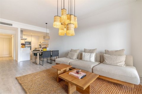 Apartment for sale La Quinta, Malaga, Spain 2 bedrooms, 111 sq.m. No. 109691 - photo 13