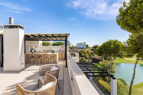 Duplex for sale La Quinta, Malaga, Spain 3 bedrooms, 173 sq.m. No. 109692 - photo 1