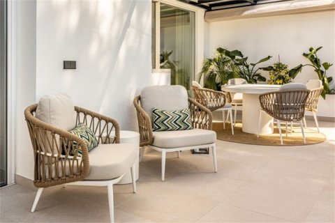 Duplex for sale La Quinta, Malaga, Spain 3 bedrooms, 173 sq.m. No. 109692 - photo 7