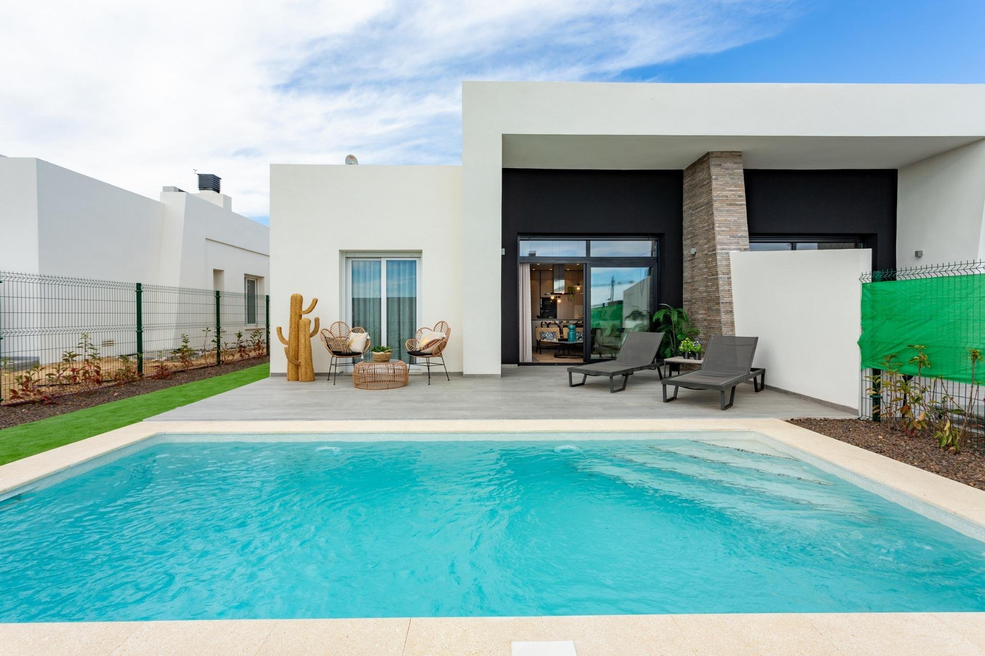 Villa i Algorfa, Alicante, Spanien 3 sovrum, 106 kvm. Nr. 111301