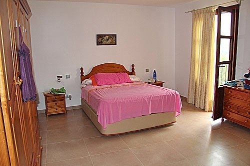 Villa in Peguera, Mallorca, Spain 5 bedrooms, 400 sq.m. No. 103876