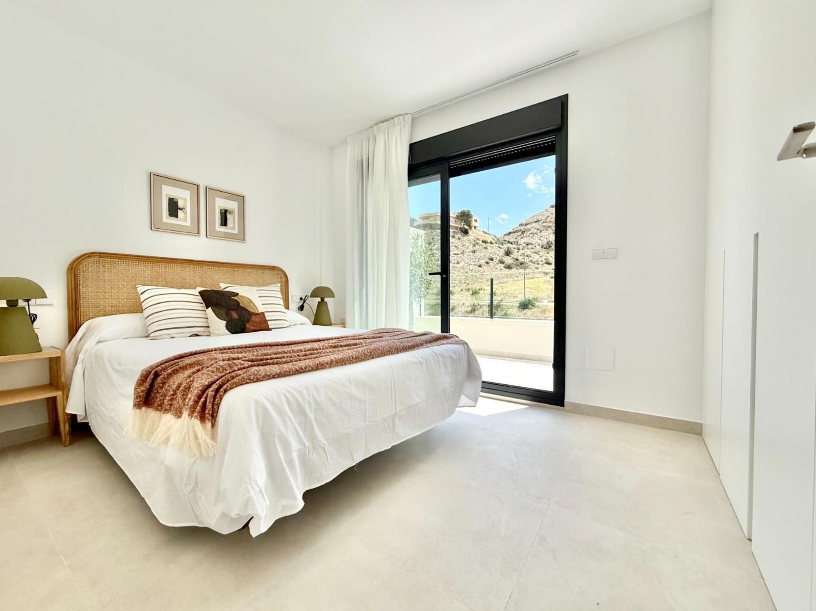 Radhus i Cox, Alicante, Spanien 2 sovrum, 81 kvm. Nr. 112692