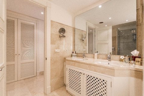 Appartamento in vendita Marbella, Malaga, Spagna 2 camere da letto, 133 mq. N° 21529 - foto 8