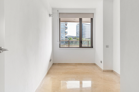 Продажа квартиры Барселона, Испания 3 спальни, 113м2 №60379 - фото 22