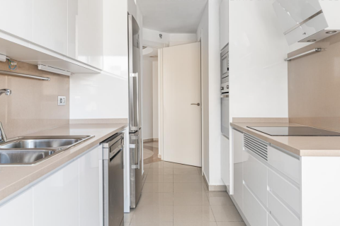 Продажа квартиры Барселона, Испания 3 спальни, 113м2 №60379 - фото 21