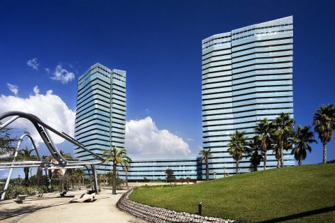 Продажа квартиры Барселона, Испания 4 спальни, 170м2 №27926 - фото 1