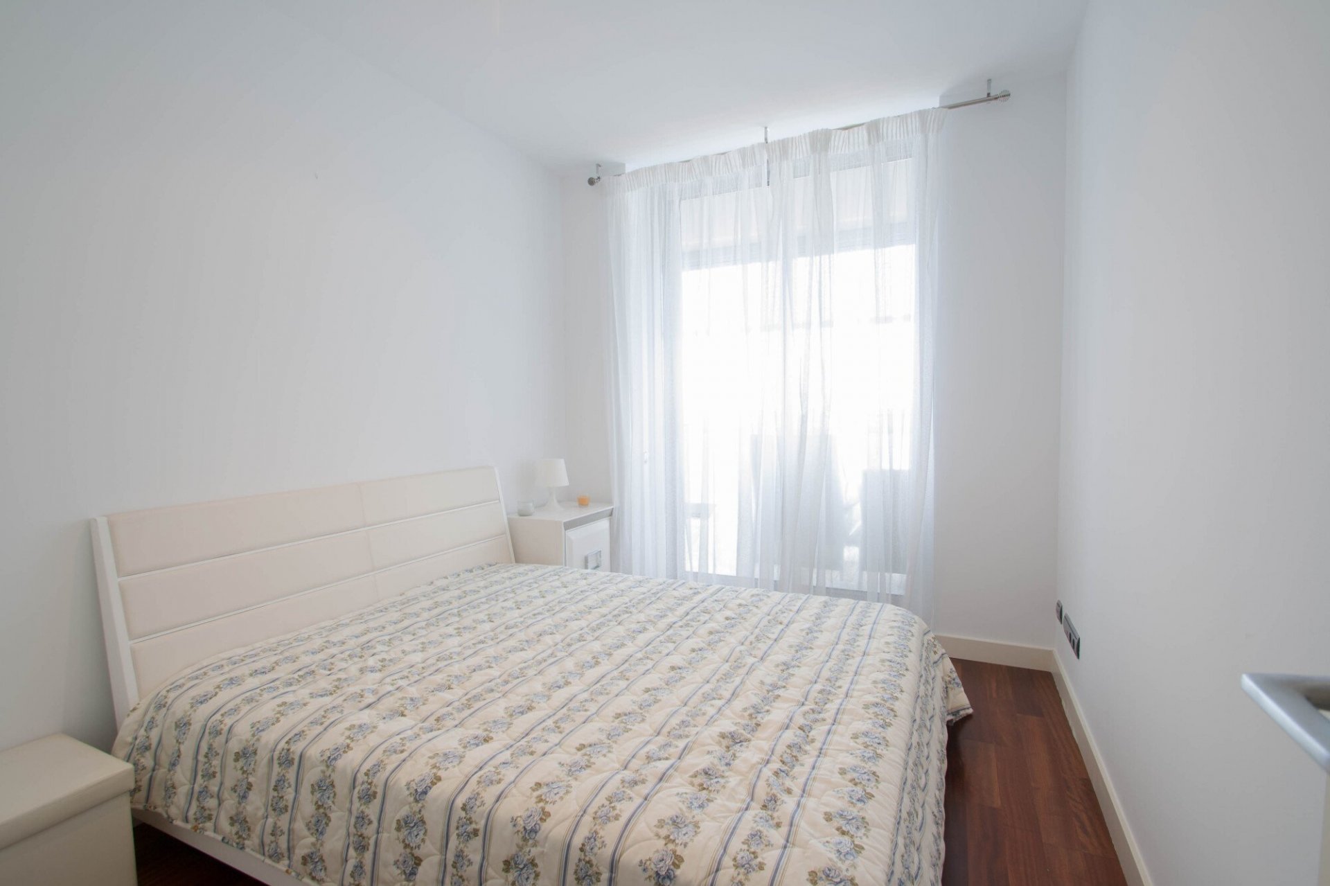 Квартира в Барселона, Испания 4 спальни, 170м2 №27926