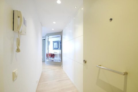 Wohnung zum Verkauf Barcelona, Spanien 3 Schlafzimmer, 176 m2 Nr. 22064 - Foto 11