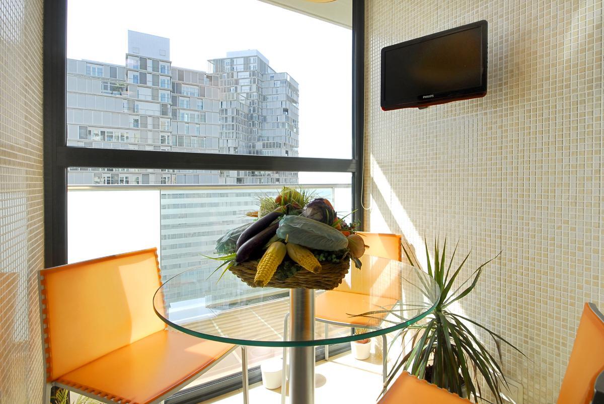 Apartamento en Barcelona, España 3 dormitorios, 176 m2 No. 22064
