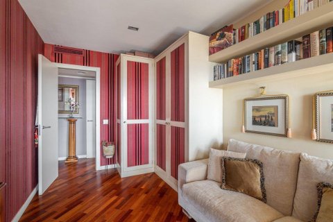 Appartamento in vendita Barcelona, Spagna 3 camere da letto, 201 mq. N° 60628 - foto 15