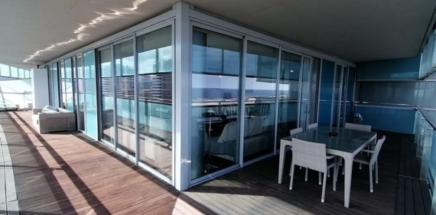 Appartamento Barcelona, Spagna 4 camere da letto, 220 mq. N° 35386