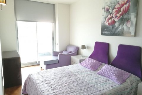 Appartamento in vendita Barcelona, Spagna 4 camere da letto, 220 mq. N° 35386 - foto 17