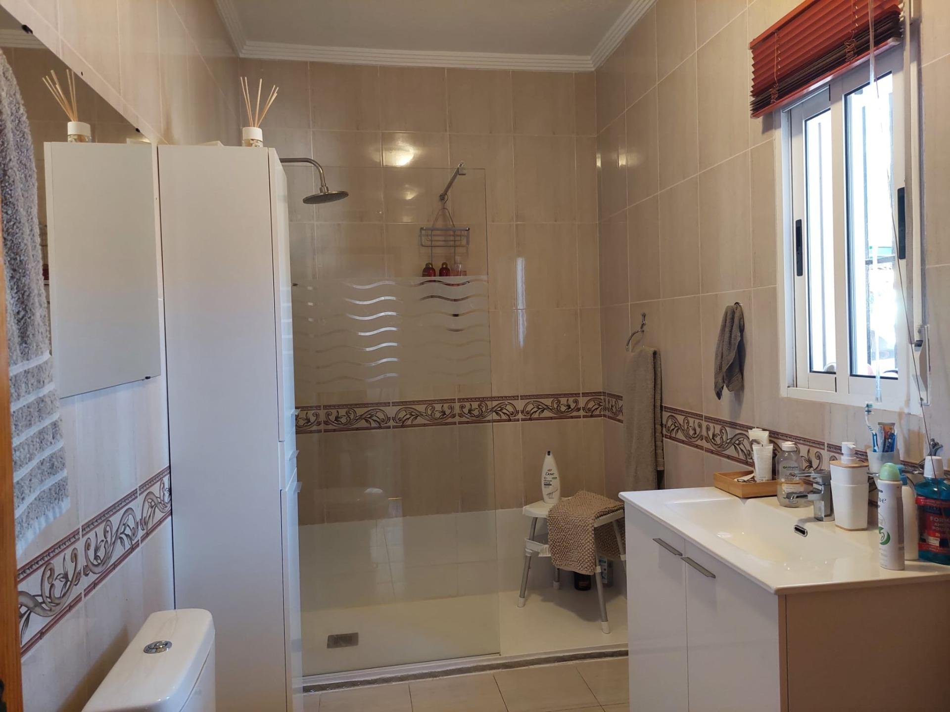 Villa à Algorfa, Alicante, Espagne 5 chambres, 286 m2 No. 95918